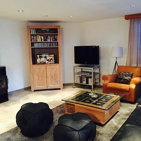 Haus Ares צרמט